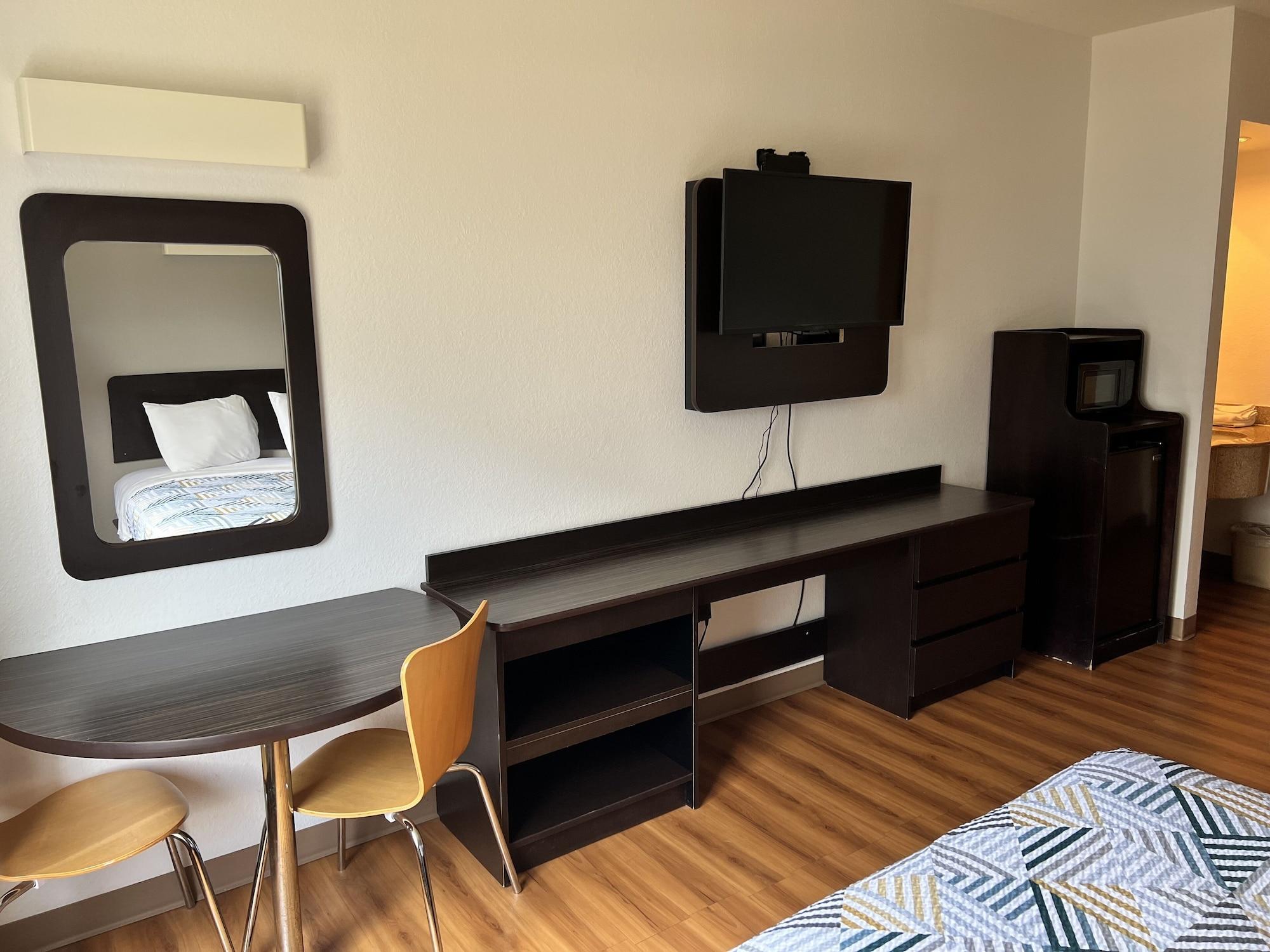 Quality Inn & Suites Biloxi Exteriör bild