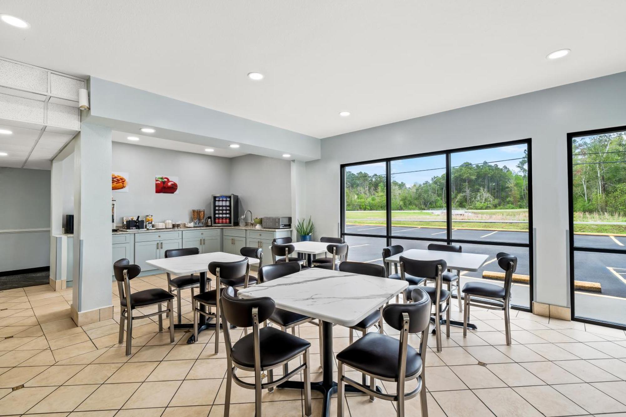 Quality Inn & Suites Biloxi Exteriör bild